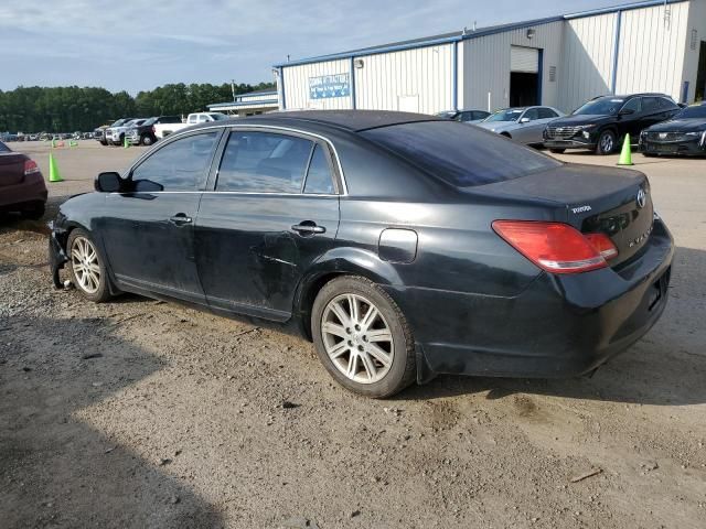 2005 Toyota Avalon XL