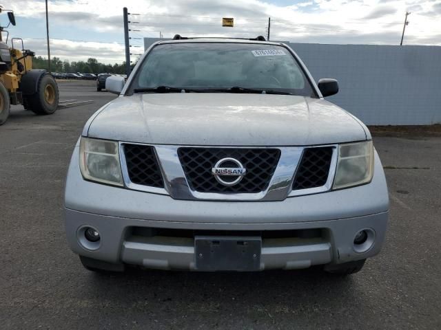 2006 Nissan Pathfinder LE