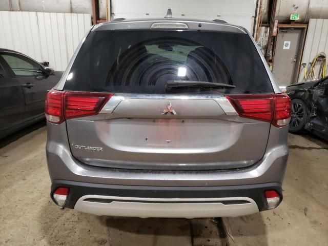 2020 Mitsubishi Outlander SE