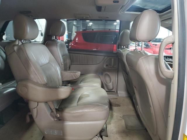 2008 Toyota Sienna XLE