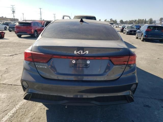 2023 KIA Forte LX