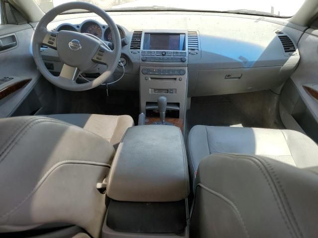 2004 Nissan Maxima SE