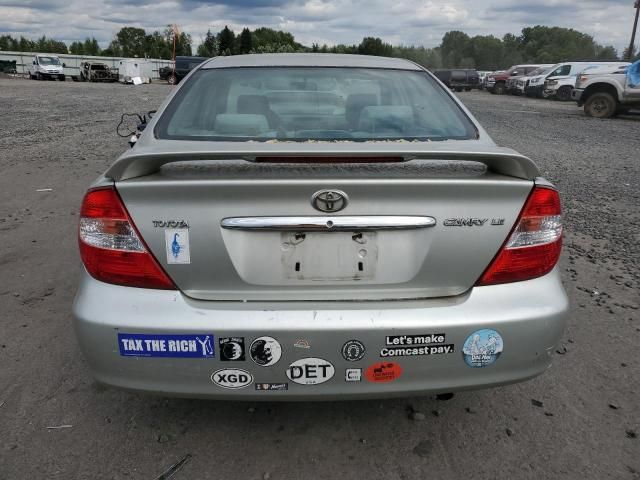 2004 Toyota Camry LE