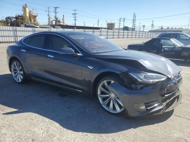 2015 Tesla Model S 85