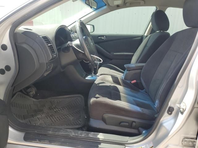 2011 Nissan Altima Base