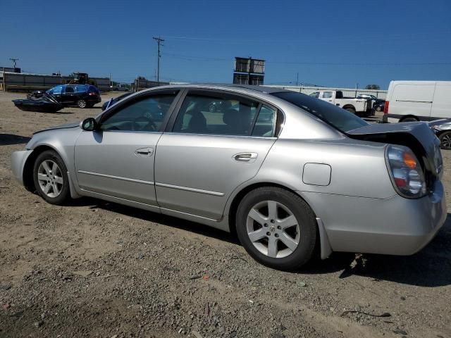 2002 Nissan Altima Base