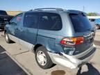 2000 Toyota Sienna LE