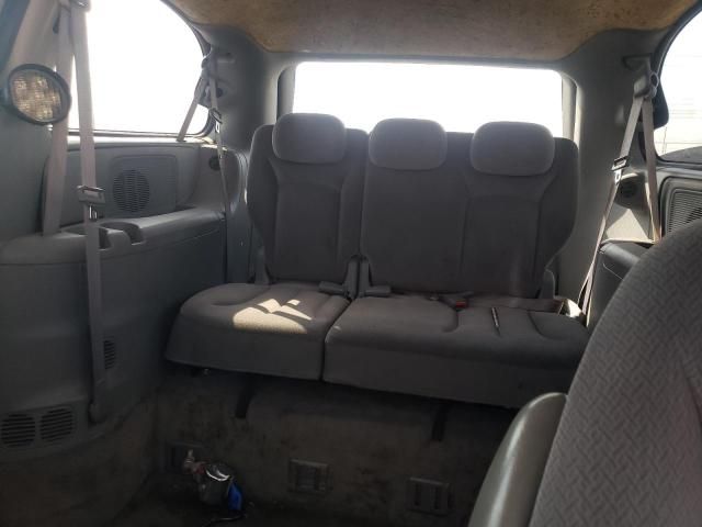 2005 Dodge Grand Caravan SE