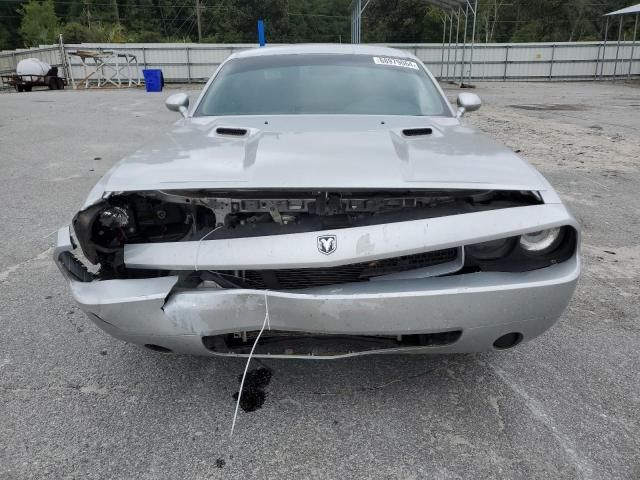 2010 Dodge Challenger SE