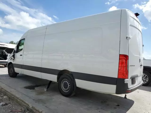 2024 Mercedes-Benz Sprinter 2500