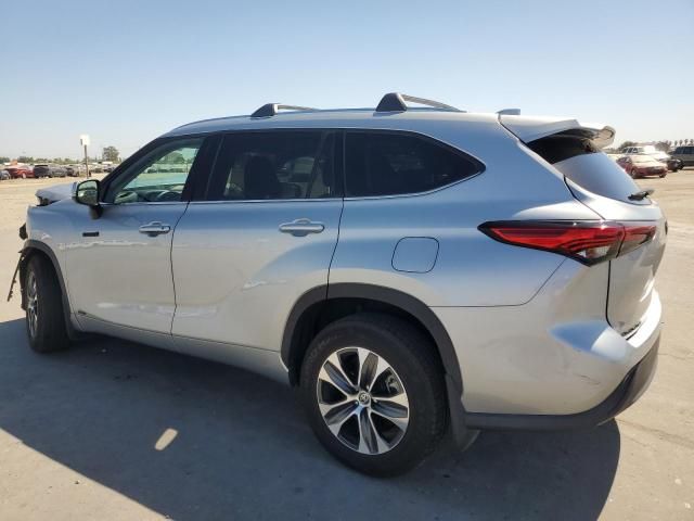 2021 Toyota Highlander Hybrid XLE