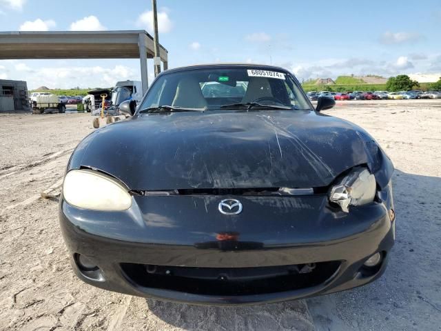 2003 Mazda MX-5 Miata Base