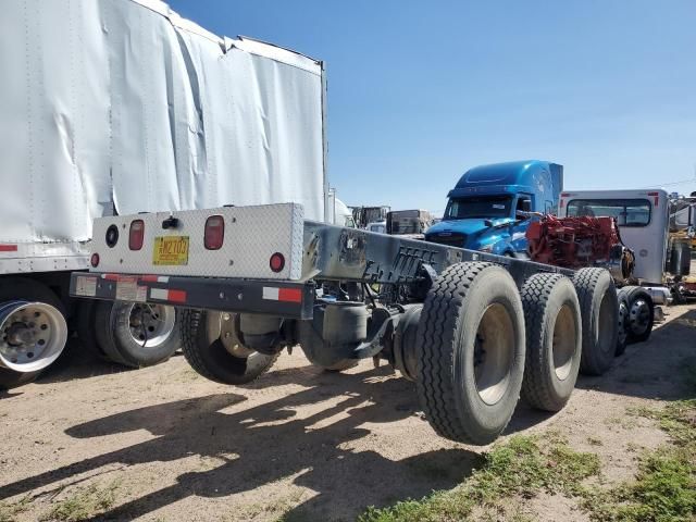 2014 Peterbilt 367