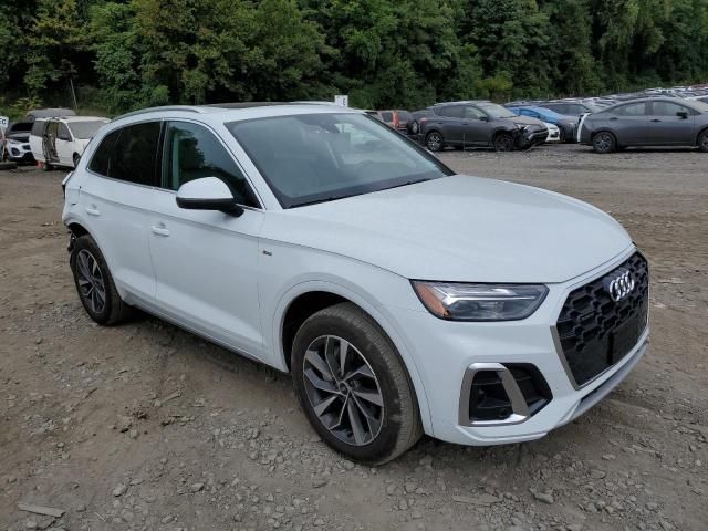 2022 Audi Q5 Premium Plus 45