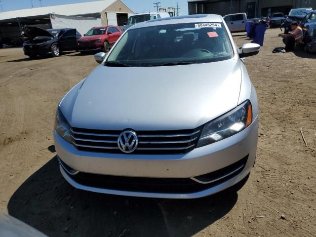 2013 Volkswagen Passat SE