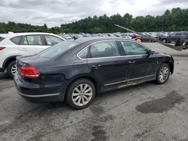 2013 Volkswagen Passat SEL