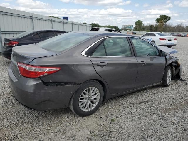 2016 Toyota Camry LE