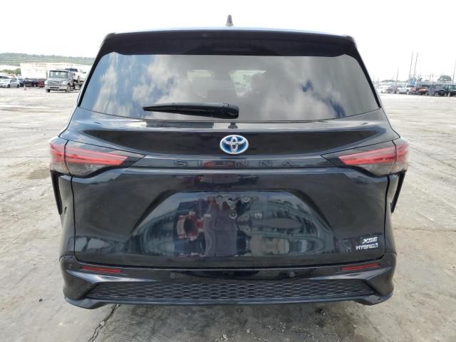 2022 Toyota Sienna XSE