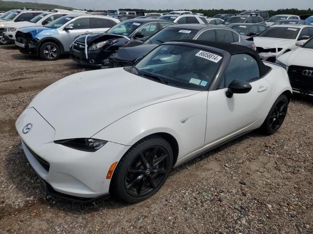 2021 Mazda MX-5 Miata Club