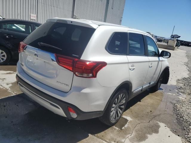 2019 Mitsubishi Outlander SE