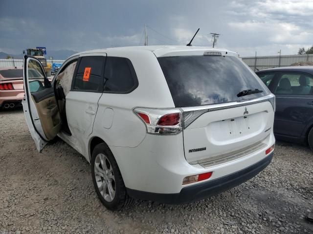 2014 Mitsubishi Outlander SE