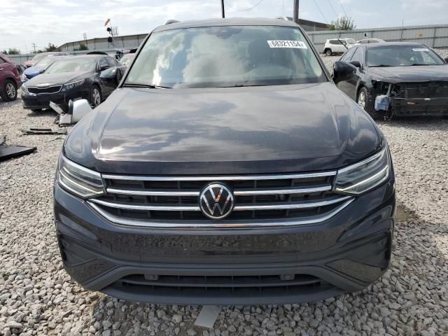 2022 Volkswagen Tiguan SE