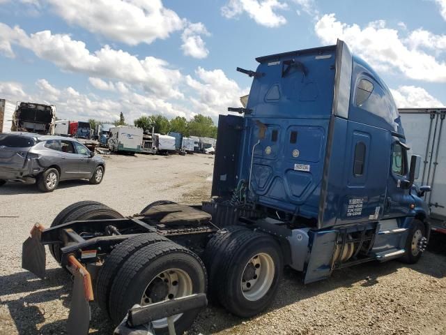 2016 Freightliner Cascadia 125