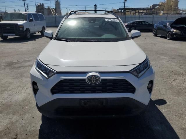 2020 Toyota Rav4 XLE