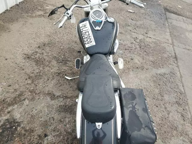 2003 Suzuki VL800