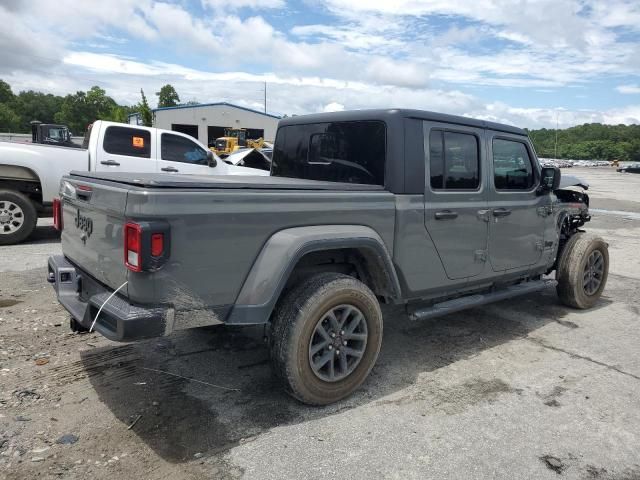 2022 Jeep Gladiator Sport