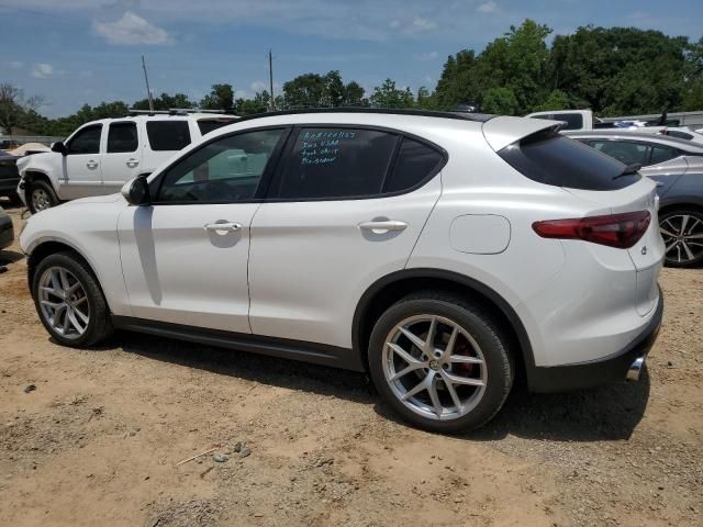 2018 Alfa Romeo Stelvio TI Sport