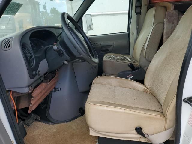 1997 Ford Econoline E450 Super Duty Cutaway Van RV