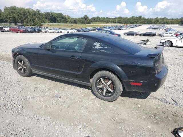 2005 Ford Mustang