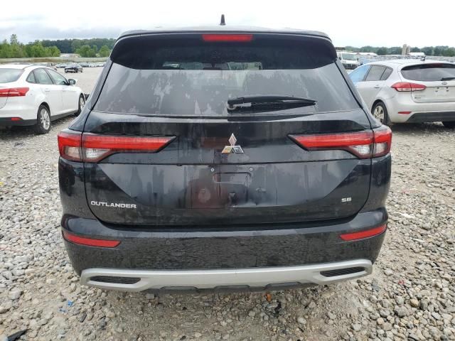 2022 Mitsubishi Outlander SE