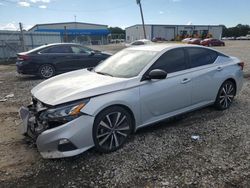 Nissan Altima sr Vehiculos salvage en venta: 2022 Nissan Altima SR