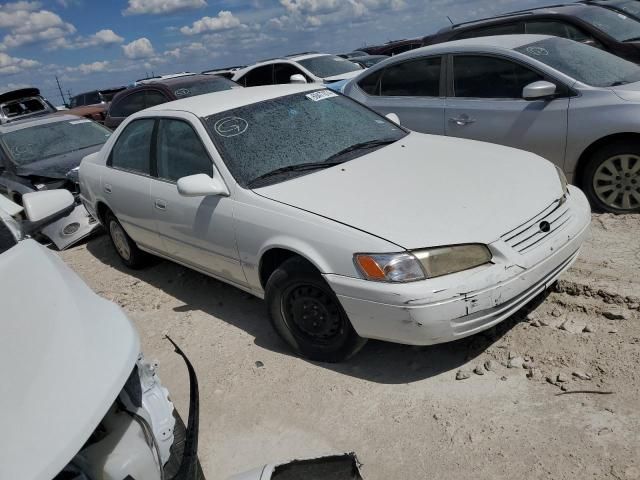 1999 Toyota Camry LE