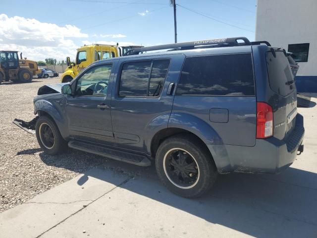 2006 Nissan Pathfinder LE