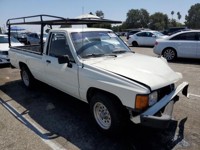 1986 Toyota Pickup Cab Chassis RN55