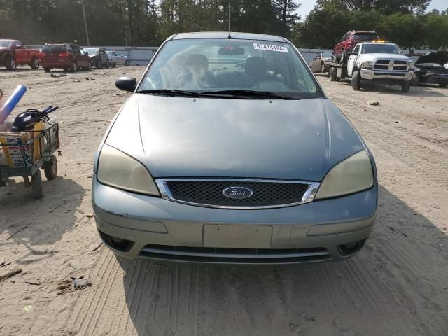 2005 Ford Focus ZX4