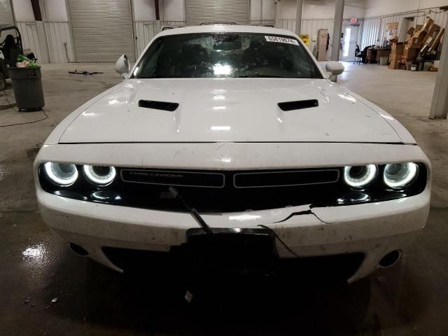 2017 Dodge Challenger SXT