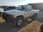 1986 Toyota Pickup RN63 STD