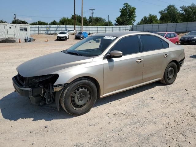 2015 Volkswagen Passat S