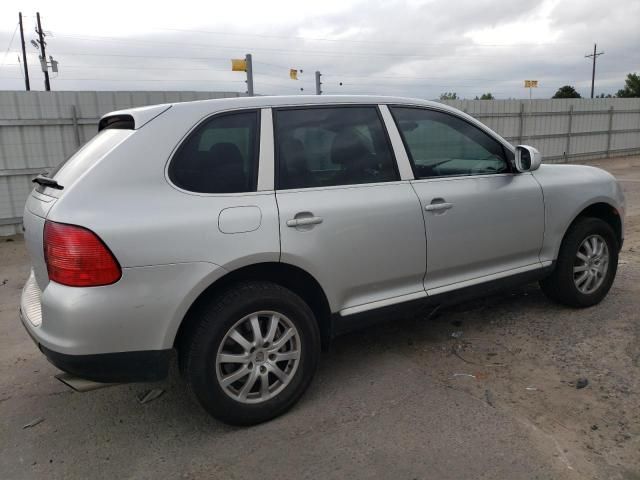 2004 Porsche Cayenne