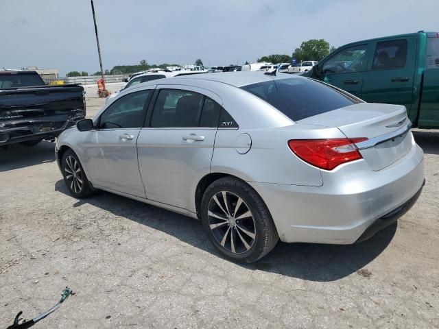 2012 Chrysler 200 Touring