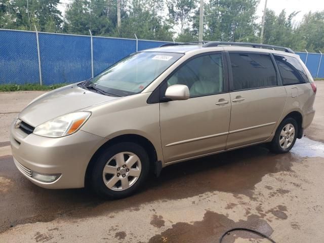 2005 Toyota Sienna CE