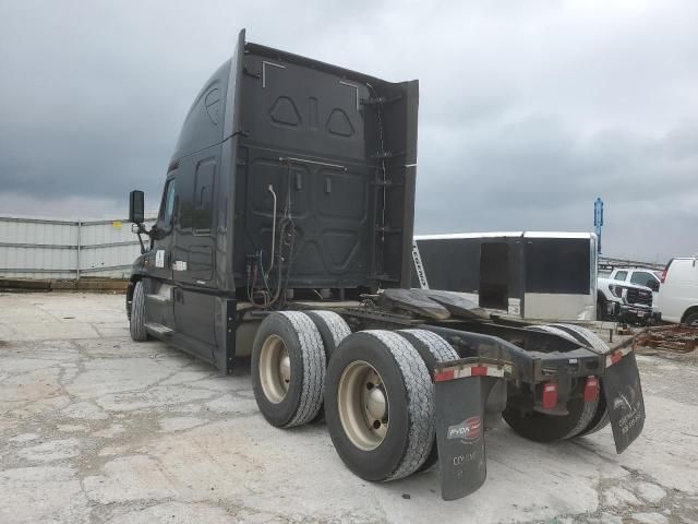 2018 Freightliner Cascadia 125