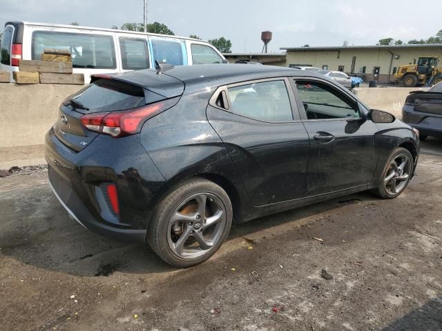 2019 Hyundai Veloster Base