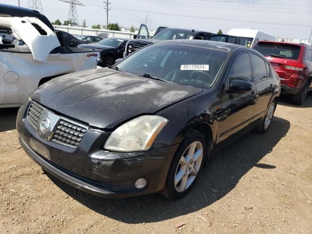 2004 Nissan Maxima SE