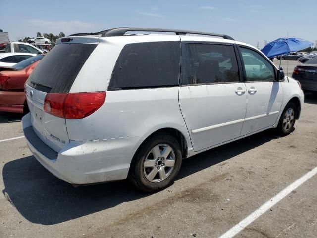 2008 Toyota Sienna CE