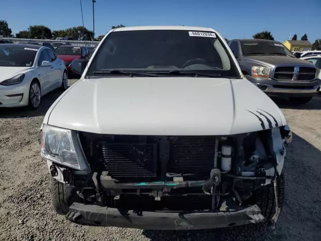 2019 Nissan Frontier S